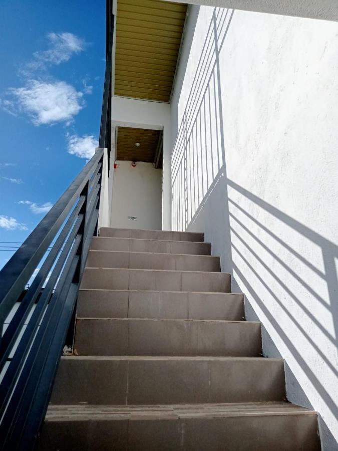 __Aplaridel Inn Suites__ Angeles Kültér fotó