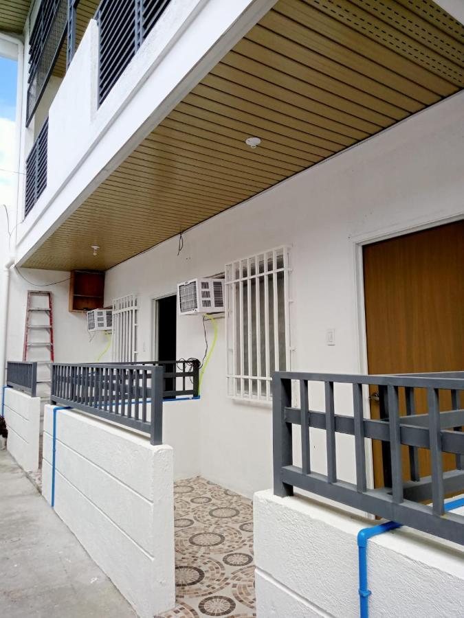 __Aplaridel Inn Suites__ Angeles Kültér fotó