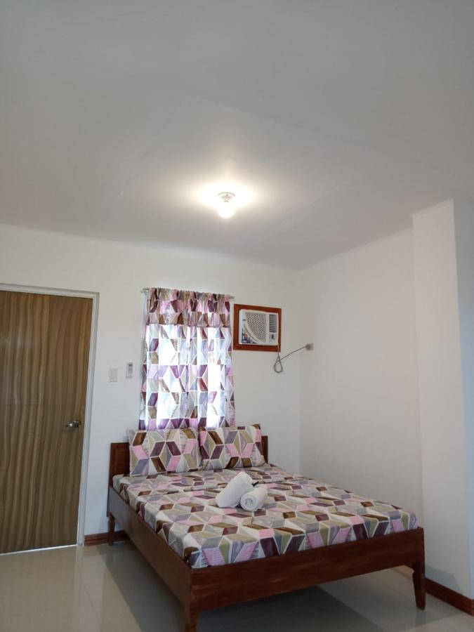 __Aplaridel Inn Suites__ Angeles Kültér fotó